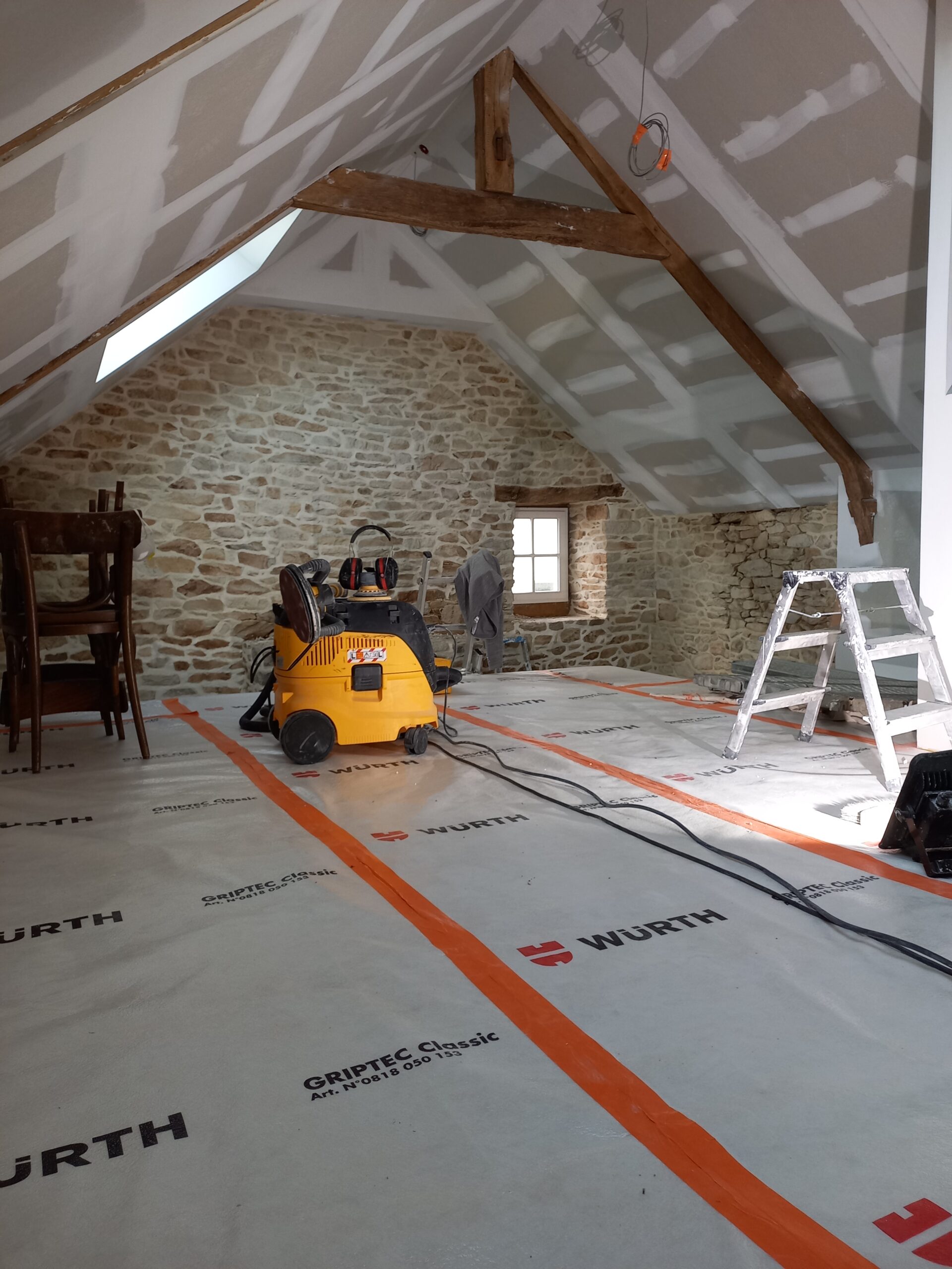 Lire la suite à propos de l’article Isolation phonique dans le Morbihan : les bases