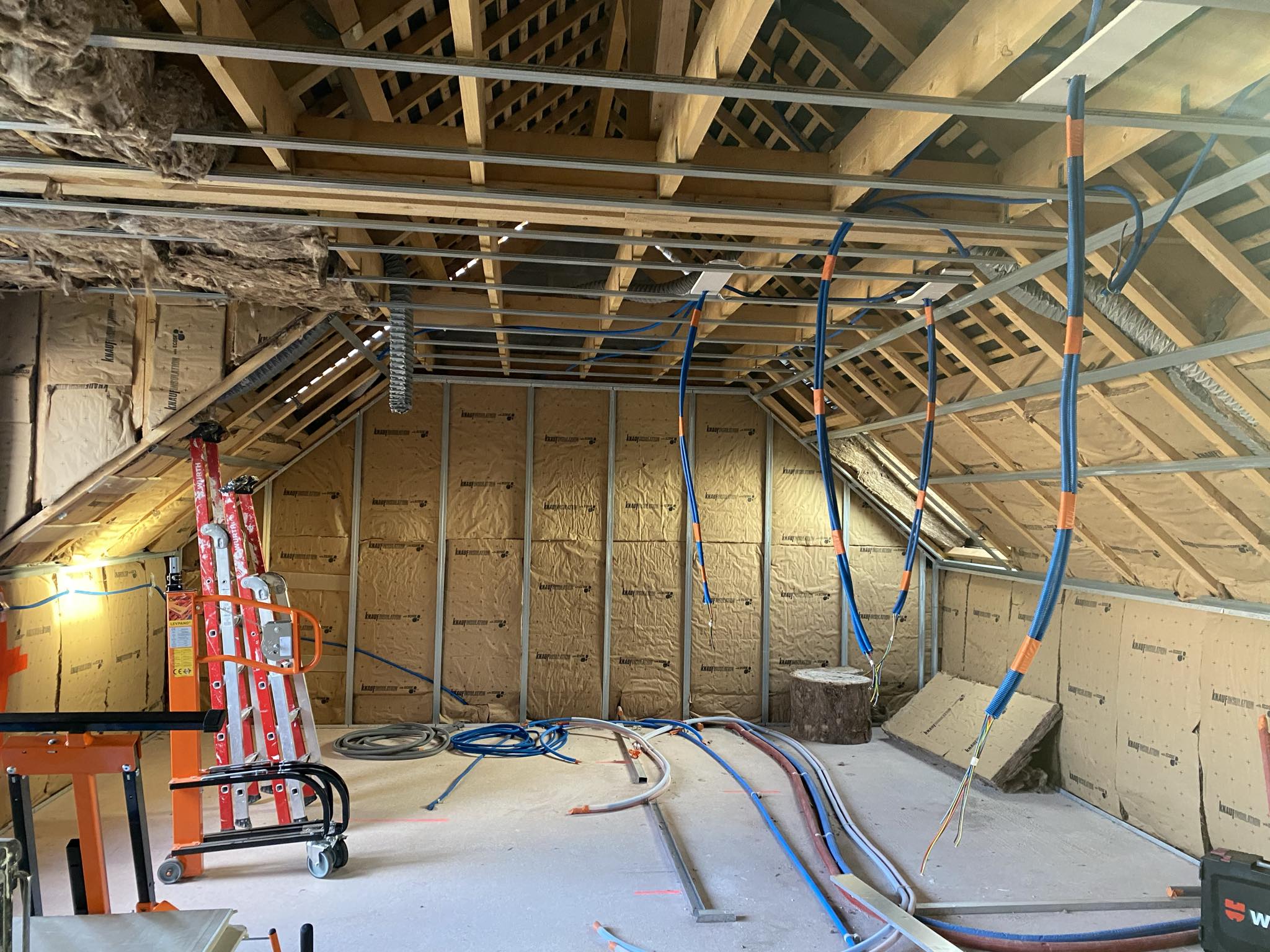 Lire la suite à propos de l’article Faux plafond Morbihan : confort et esthétisme assurés